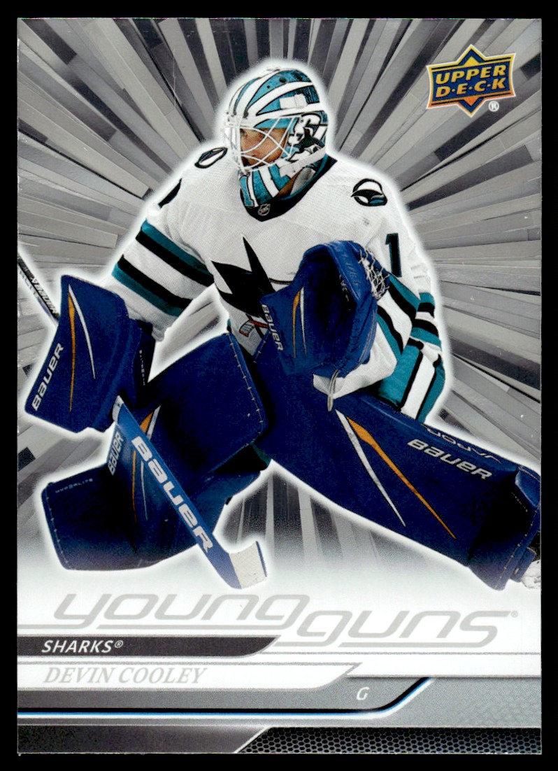 2024-25 Upper Deck Young Guns Devin Cooley #473 on Kronozio