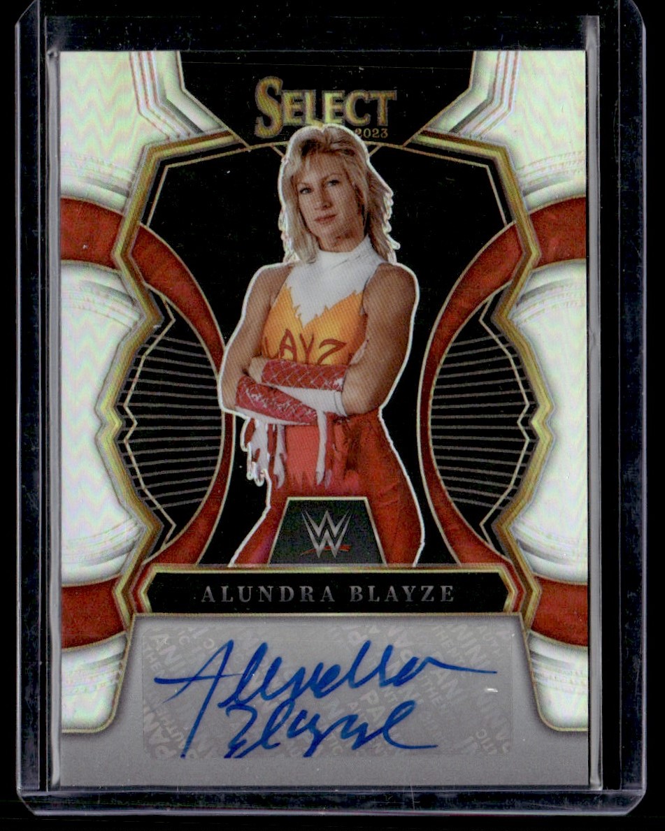 2023 Panini Select WWE Signatures Silver Alundra Blayze Auto