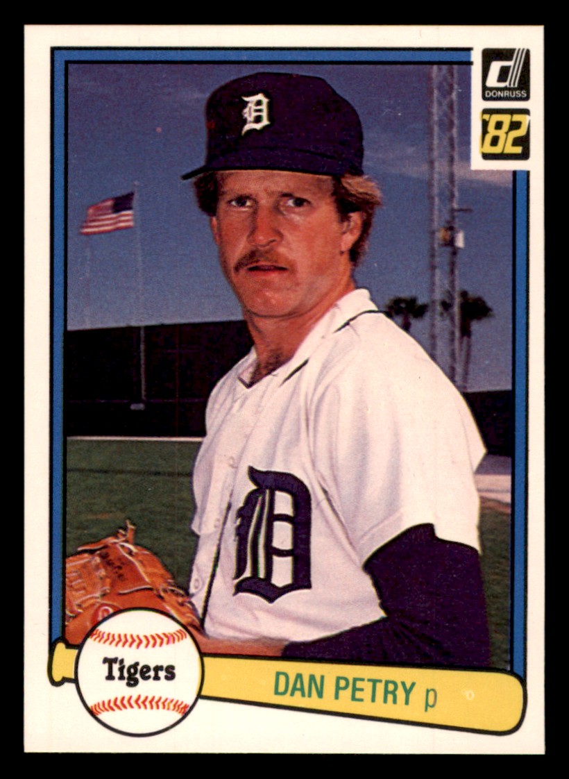1982 Donruss Baseball #1-250 - YOU PICK - Complete Your Set - Picture 105 of 222