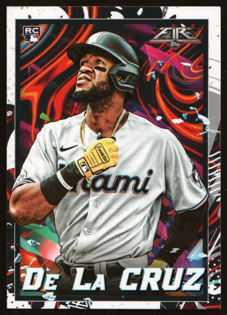 2022 Topps Fire Bryan De La Cruz 15 on Kronozio