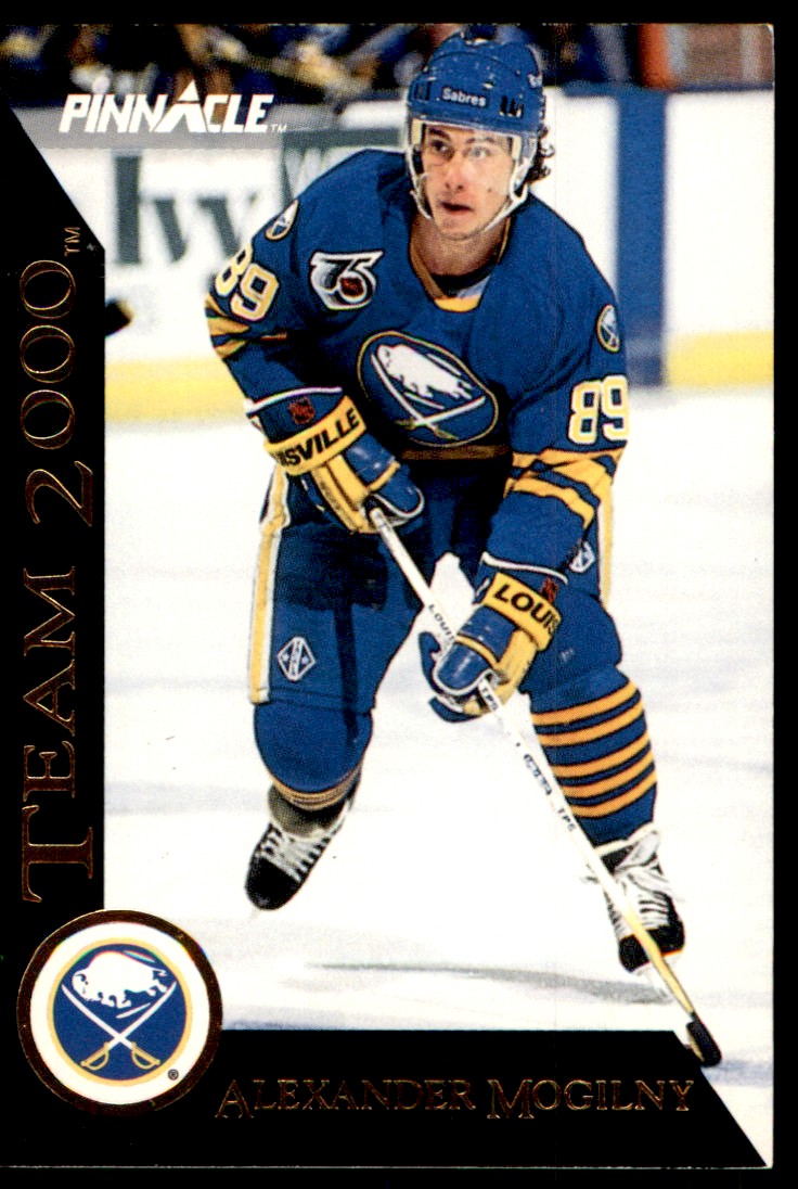 1992-93 Pinnacle Team 2000 USA Alexander Mogilny #28 card front image