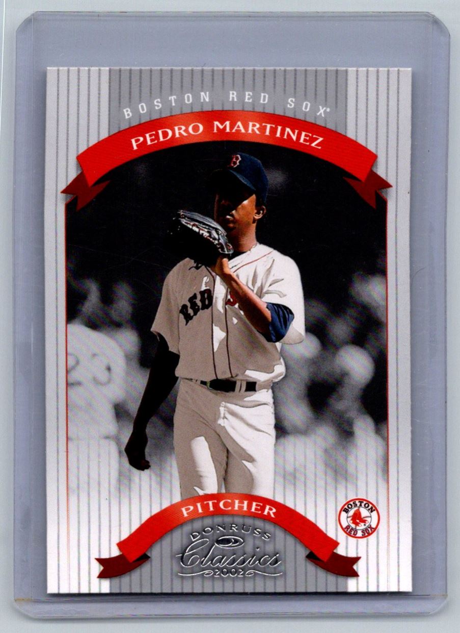 2002 Donruss Elite Throwback Threads Autographs Carlton Fisk Red Sox #18 card front image
