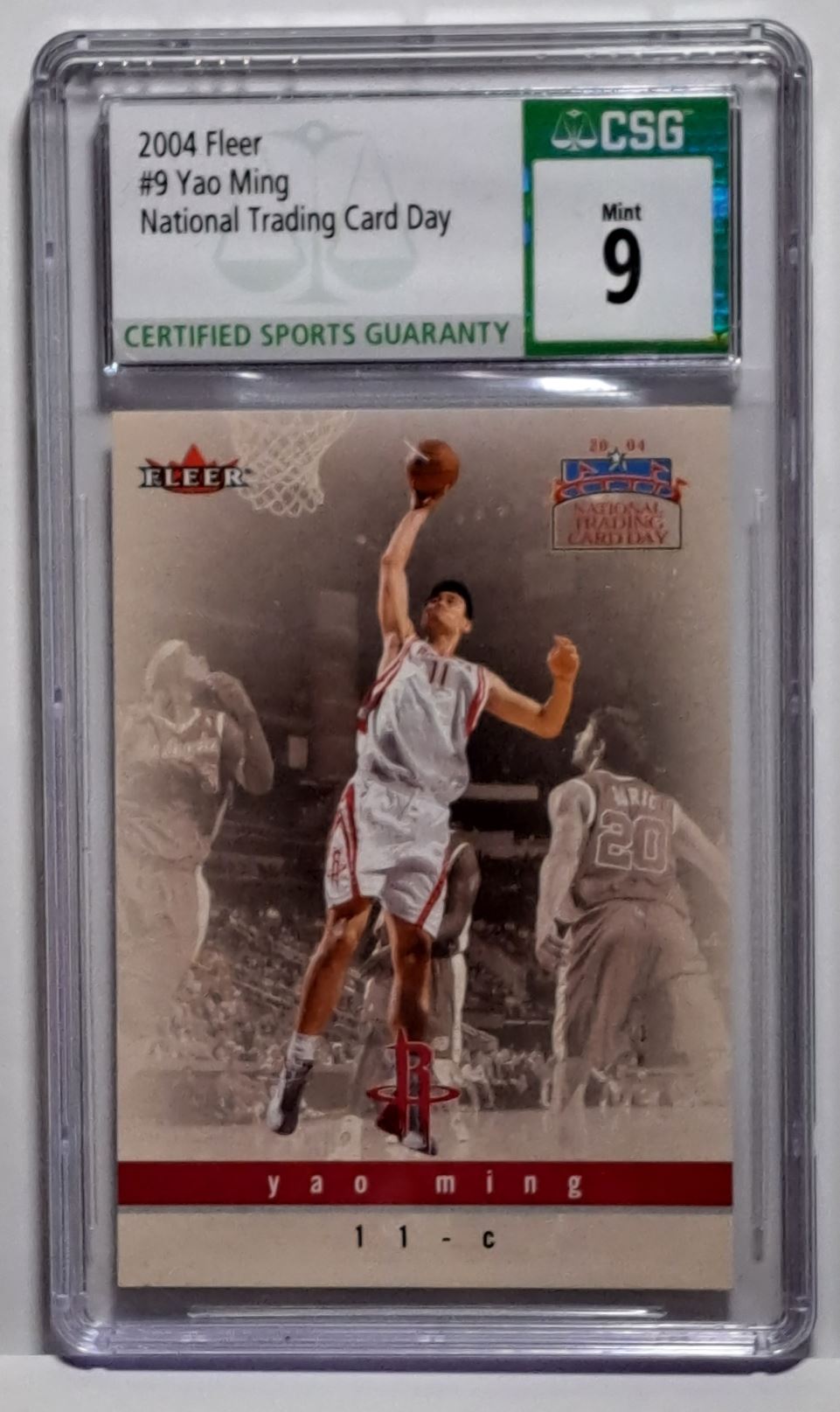 2004-05 Fleer National Trading Card Day Yao Ming #F9 card front image