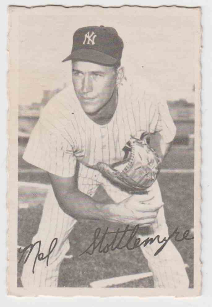 1969 O-Pee-Chee Deckle Mel Stottlemyre #NNO card front image