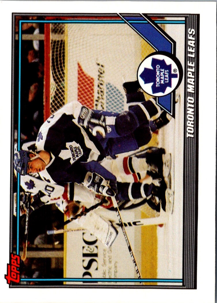 1965-66 Topps Toronto Maple Leafs Team #123