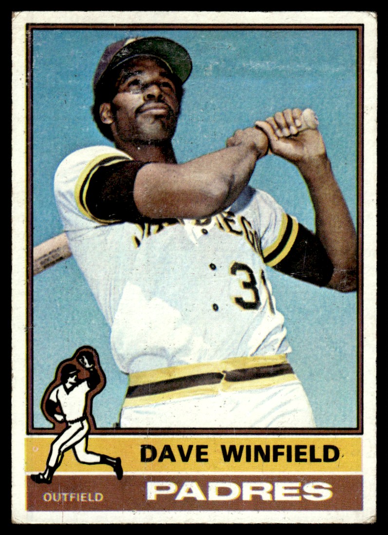 how old is dave winfield - Ilustrasi 3