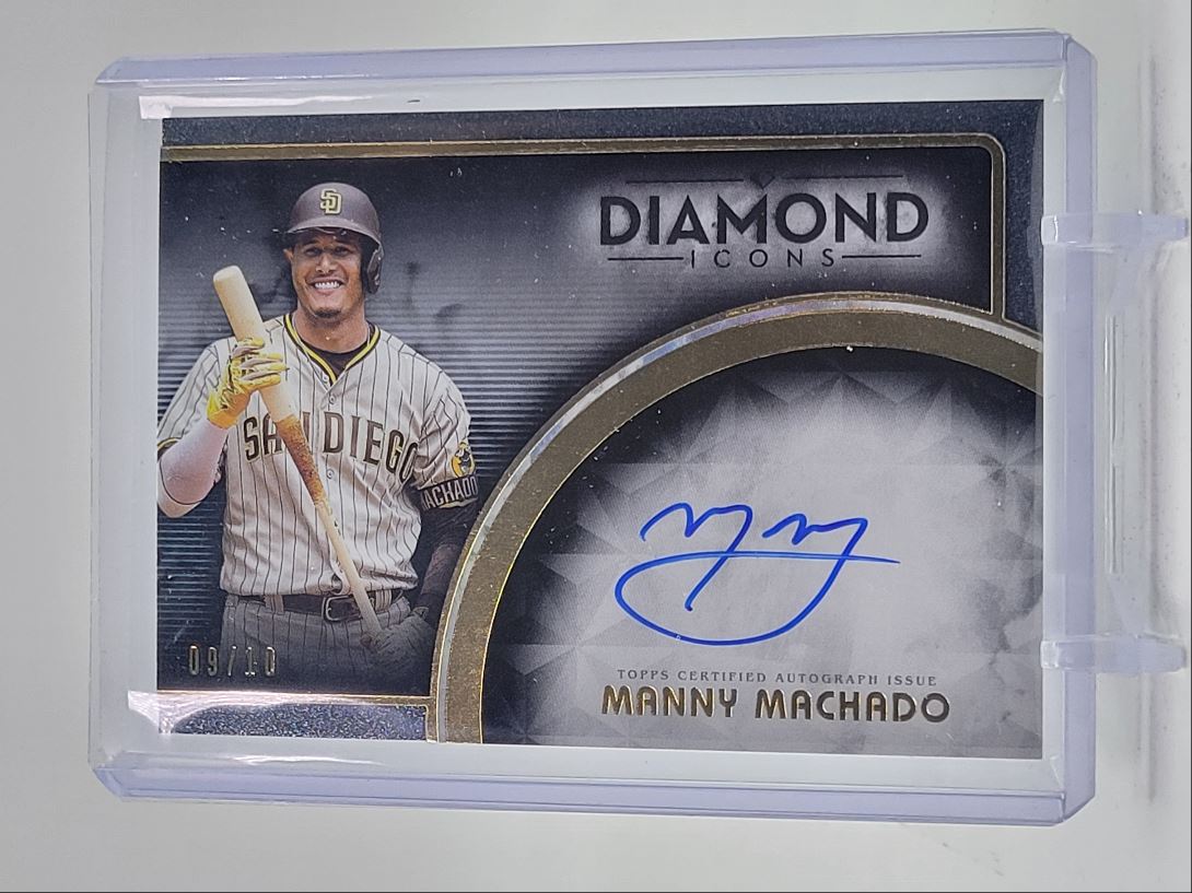 2023 TOPPS DIAMOND ICONS BASEBALL AUTOGRAPH MANNY MACHADO on Kronozio